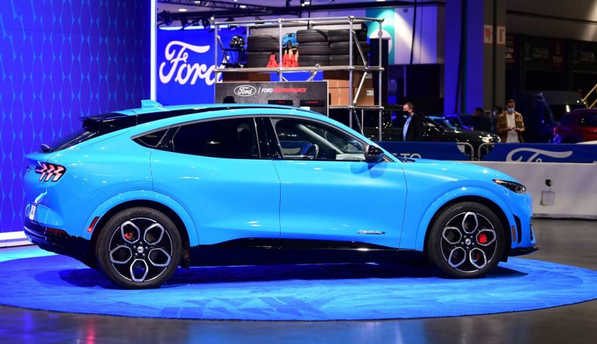 Former Ford CEO explains why 2024 could be a tough year for EVs