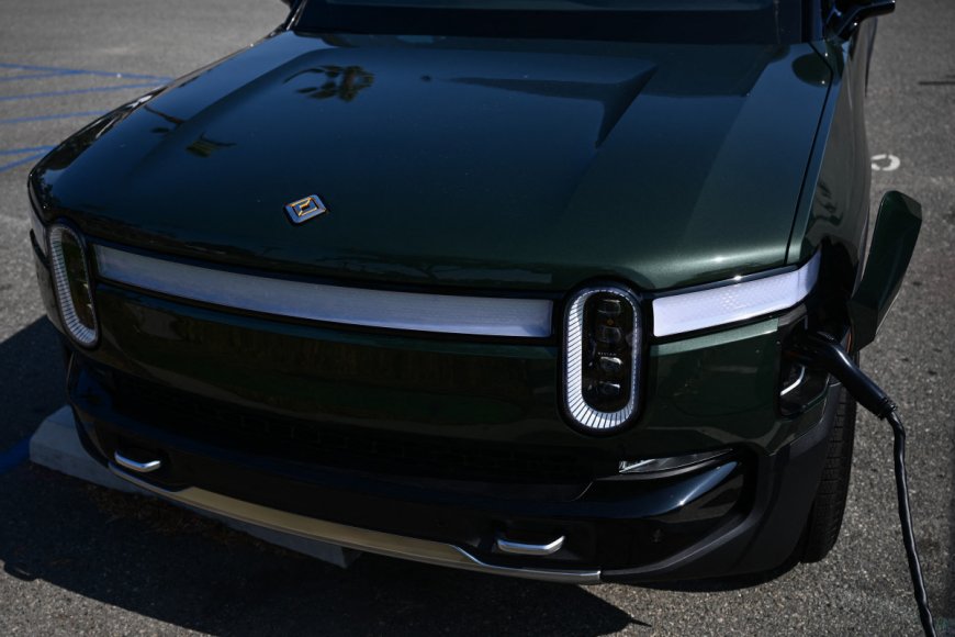 Rivian's latest hire should make fans of Apple products rejoice