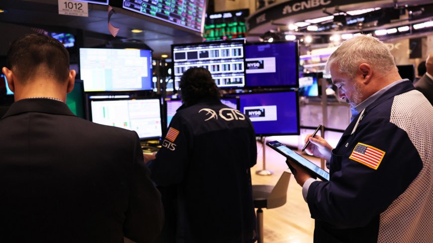 Stock Market Today: Stocks lower with Microsoft, Google earnings and Fed in focus