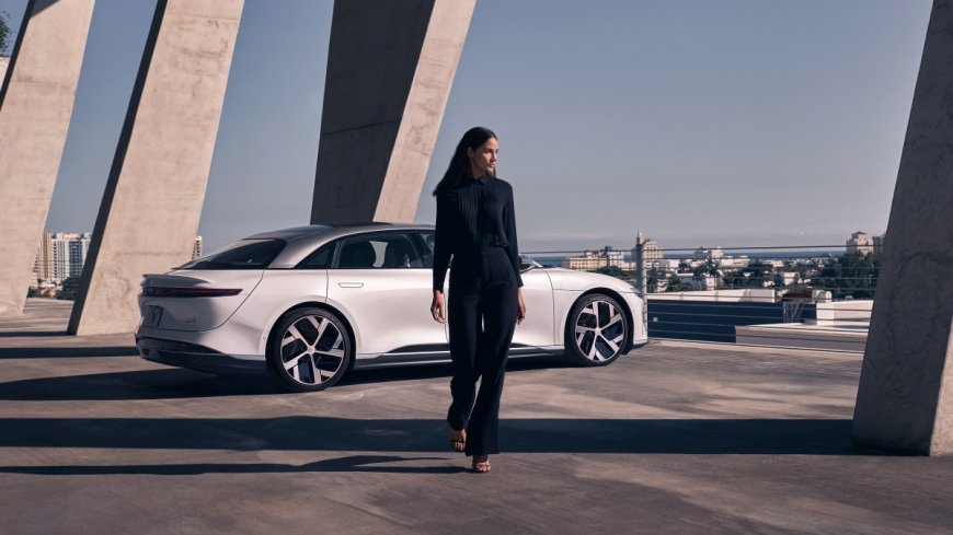 Lucid is gaining a fashionable partner to help sell its EVs