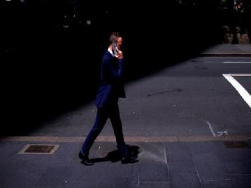 Australia introduces law to allow employees ignore work calls after duty hours
