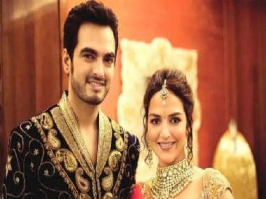 Esha Deol &amp; Bharat Takhtani's divorce was 'brewing for a while', family source reveals Hema Malini is by daughter's side