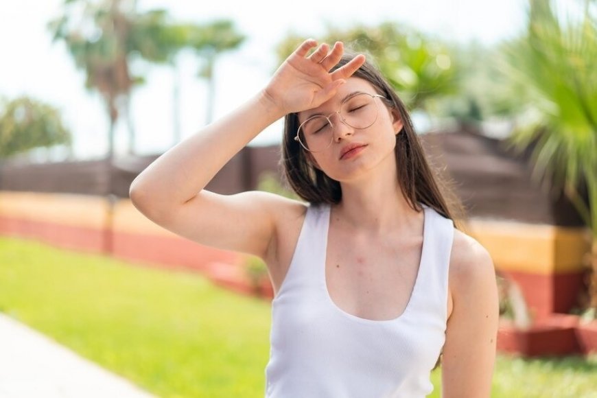 Heatwave Alert! 5 Vitamins That Are Essential For Eye Health Amid Rising Temperature