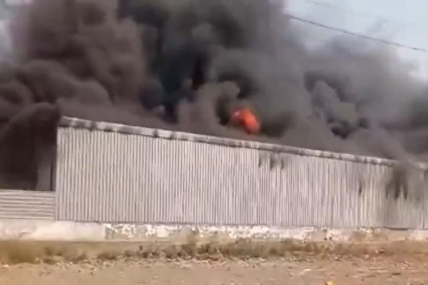 WATCH: Massive Fire Breaks Out At Godown In Ballabgarh, Haryana