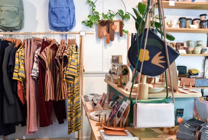 Sustainable Fashion Tips: How to Build an Eco-Friendly Wardrobe in Style