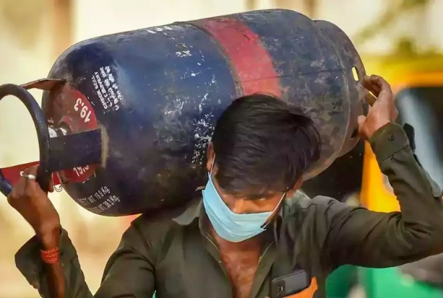 LPG Cylinder Prices Cut By Rs 69.50; Check New Rates In Delhi, Mumbai, Kolkata, Other Metro Cities