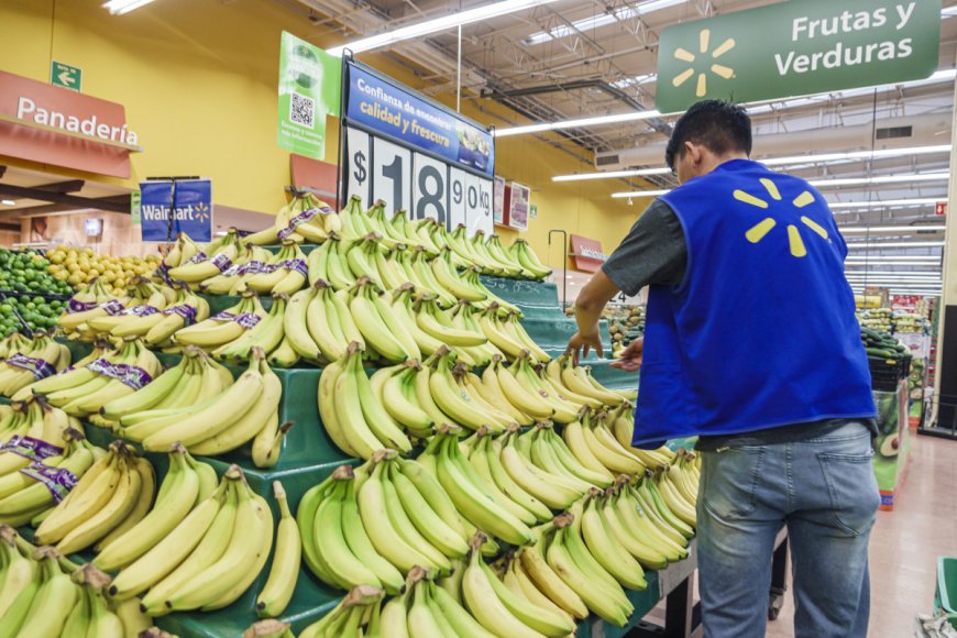 Analysts reset Walmart stock price target before shareholder meeting