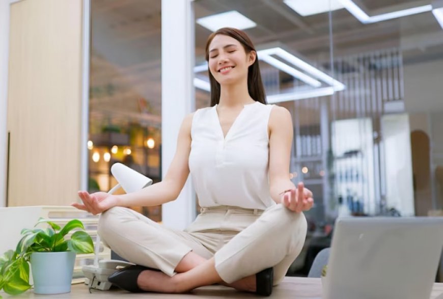 9 Positive Effects of Practising Yoga at Workplace 