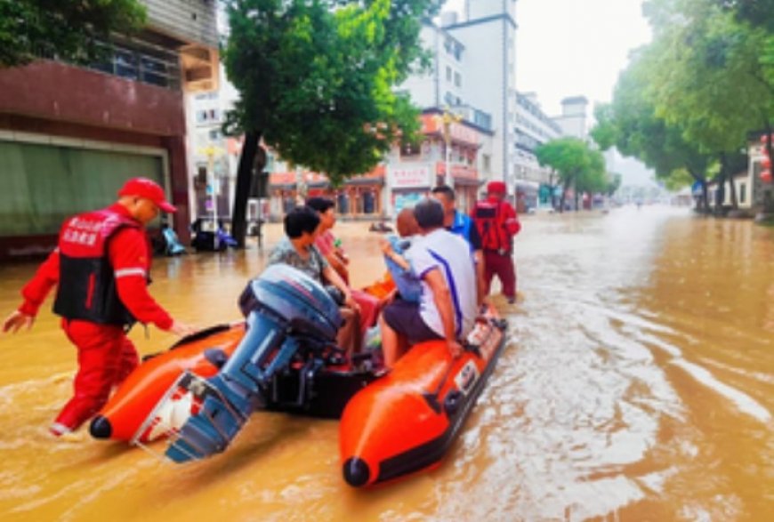 China Issues Red Alert For Rainstorms