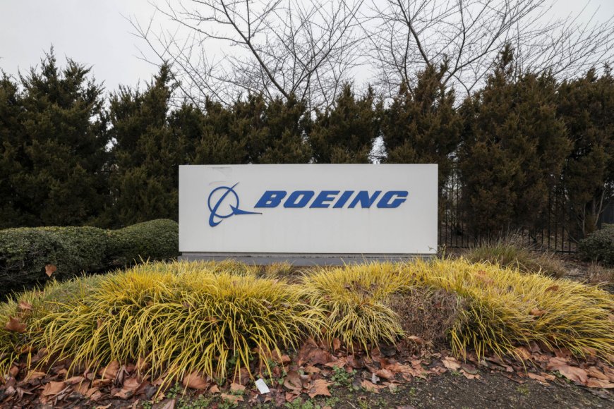 Boeing just committed to buying Spirit (no, not that one)