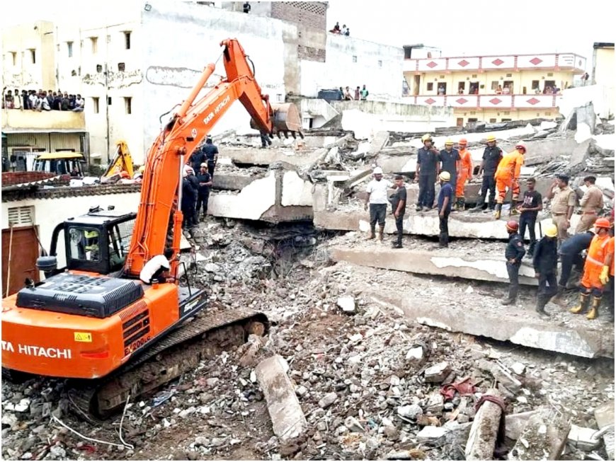 Gujarat Building Collapse: Death Toll Reaches 7, Rescue Work Still On | Watch