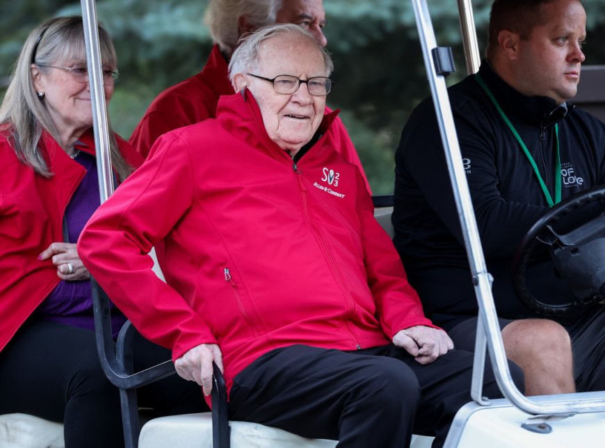 Warren Buffett's Berkshire sheds Bank of America stock