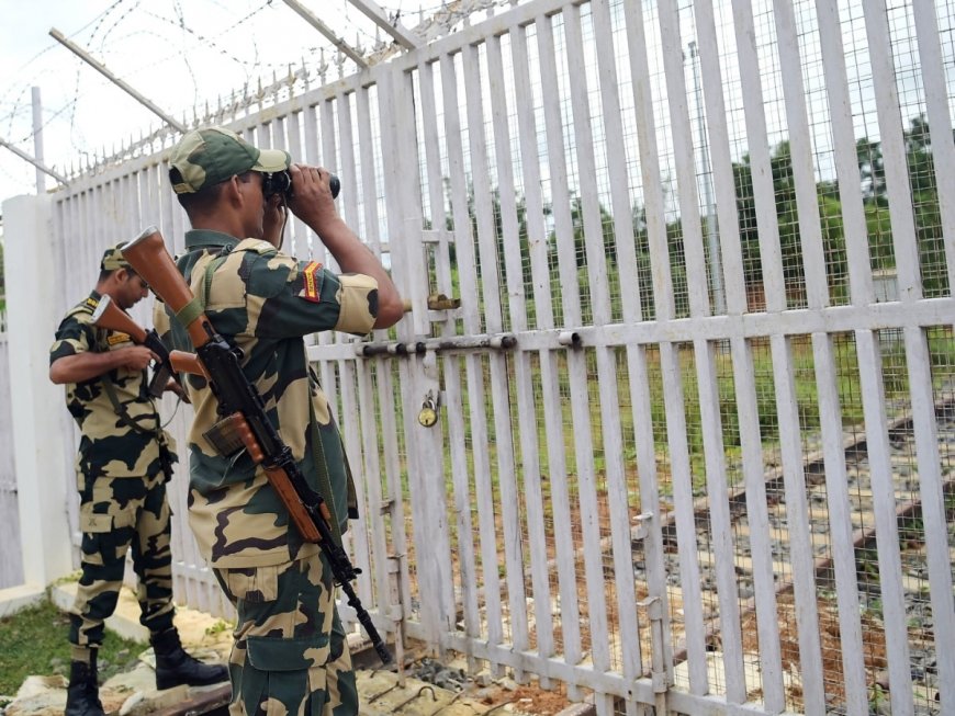 Bangladesh Crisis: ‘Large Bangladeshi Crowd’ Prevented From Entering India Along IB In West Bengal