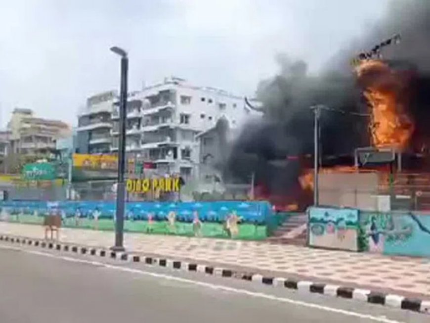 Massive Fire Breaks Out At Visakhapatnam’s Amusement Park, Watch Video Here