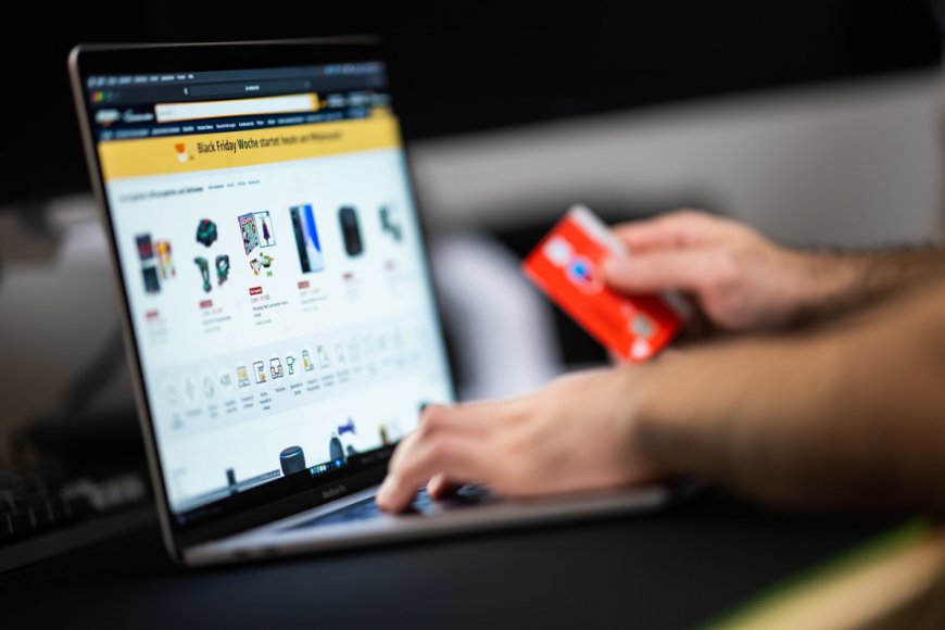 FTC finally makes a sneaky online shopping tactic illegal