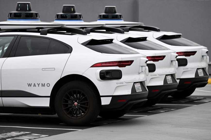 Waymo Robotaxis found a new way to bring chaos to quiet city streets