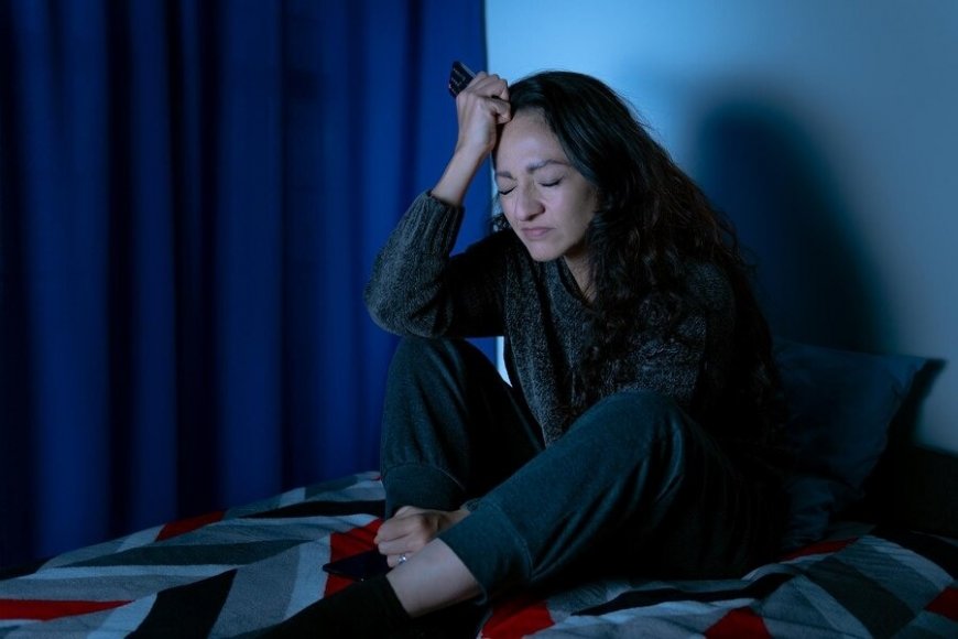 Nighttime Anxiety: 6 Proven Tips to Calm Your Mind And Sleep Peacefully