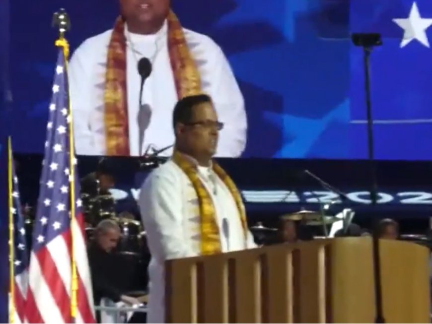 WATCH: Hindu Priest Rakesh Bhatt Opens DNC Day 3 With ‘Om Shanti’ Invoking Concept Of ‘Vasudhaiva Kutumbakam’