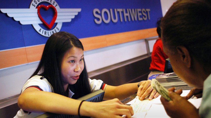 Analyst resets Southwest stock price target on revenue initiatives