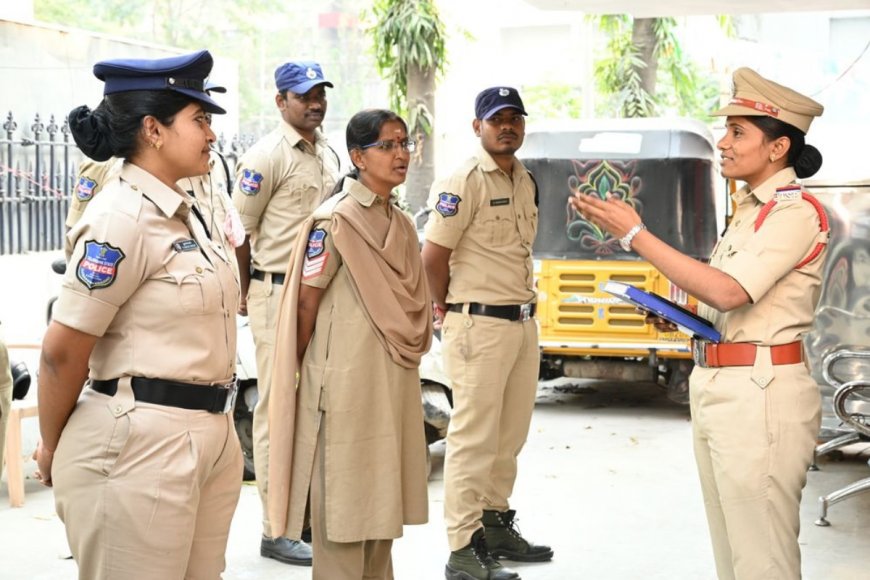 ‘SHE Teams’ Of Telangana Police Rescue Girl Locked In Hyderabad Hotel Room For 20 Days By Online Friend