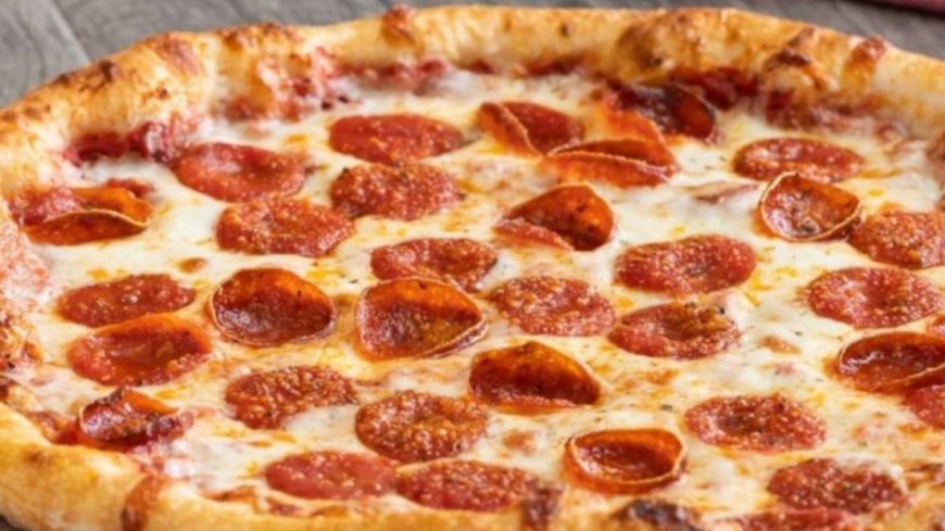 Iconic pizza chain files for Chapter 11 bankruptcy