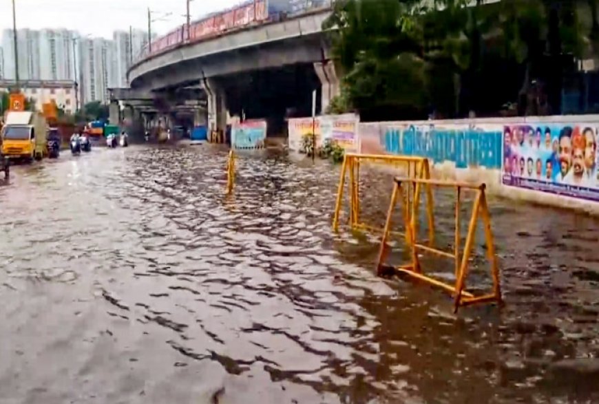 Heavy rain lashes in Chennai, causing waterlogging in many places