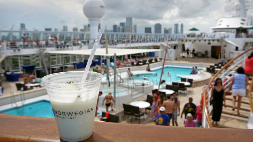 Norwegian Cruise Line’s new drink package beats Royal Caribbean’s