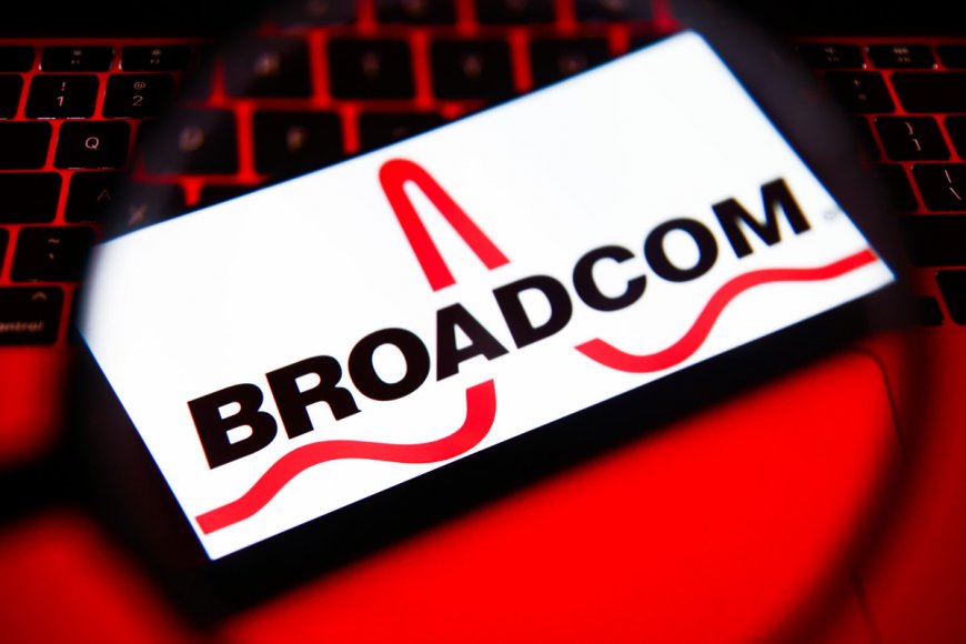 Analysts reboot Broadcom stock price target after earnings, bond sale